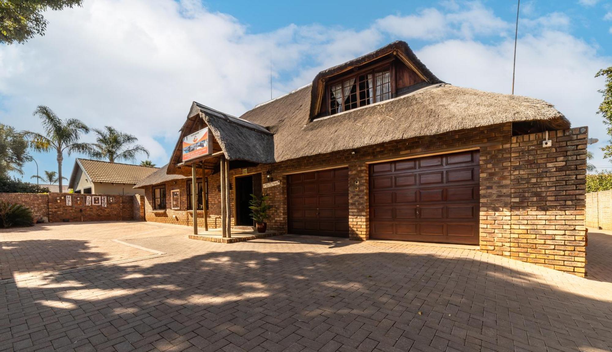 Thatch Haven Guesthouse Centurion Dış mekan fotoğraf