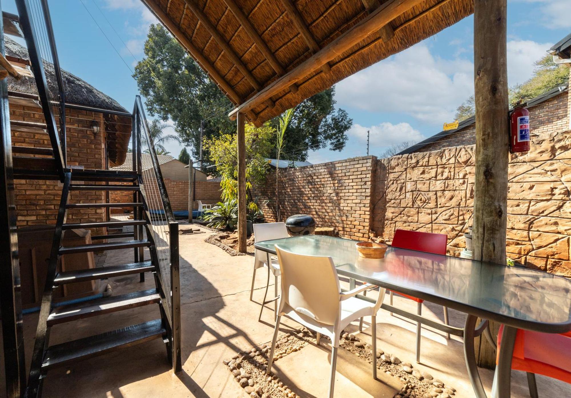 Thatch Haven Guesthouse Centurion Dış mekan fotoğraf