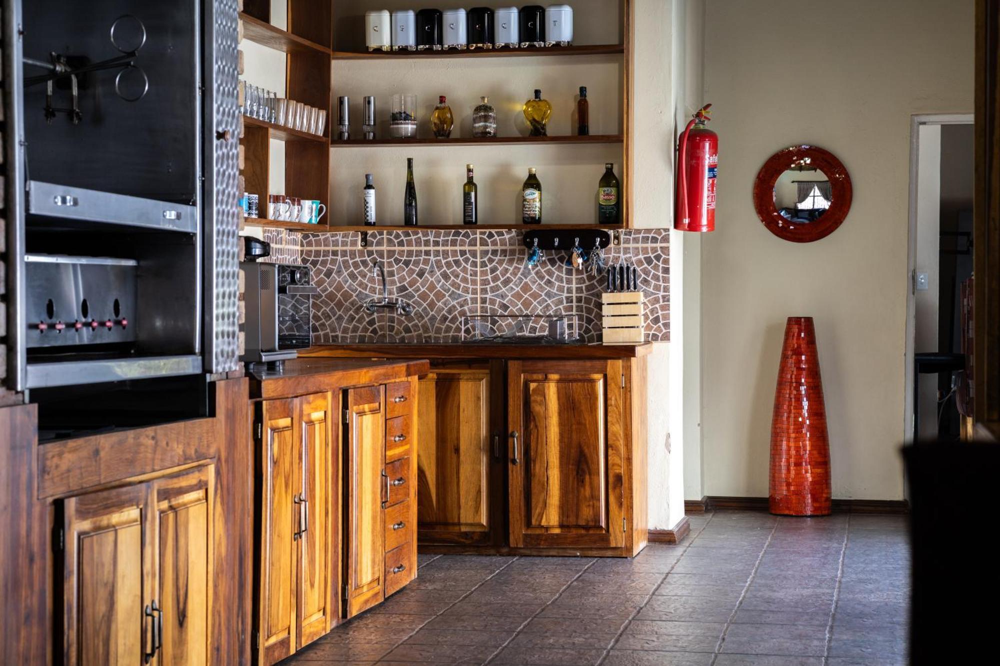Thatch Haven Guesthouse Centurion Dış mekan fotoğraf
