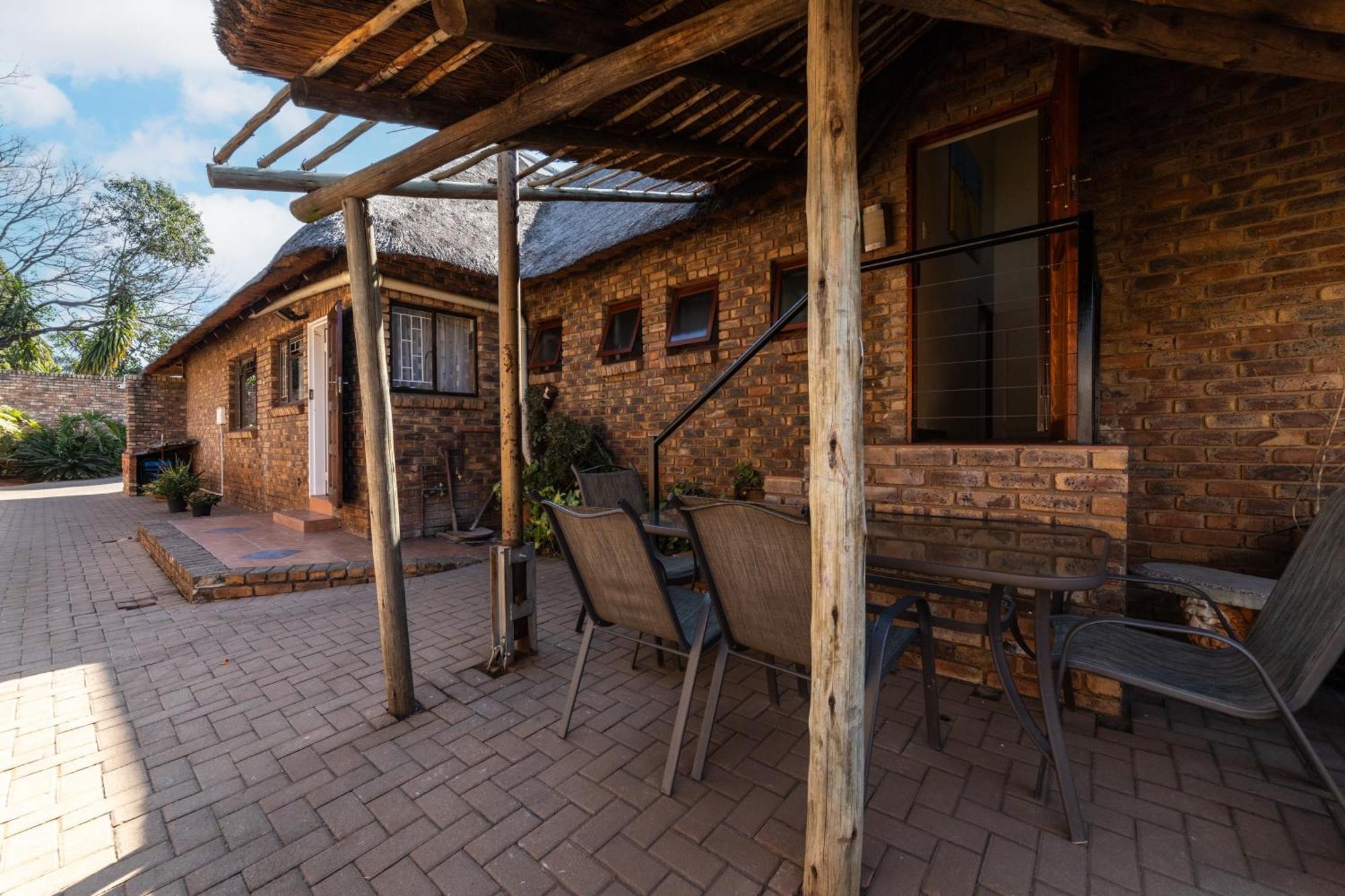 Thatch Haven Guesthouse Centurion Dış mekan fotoğraf