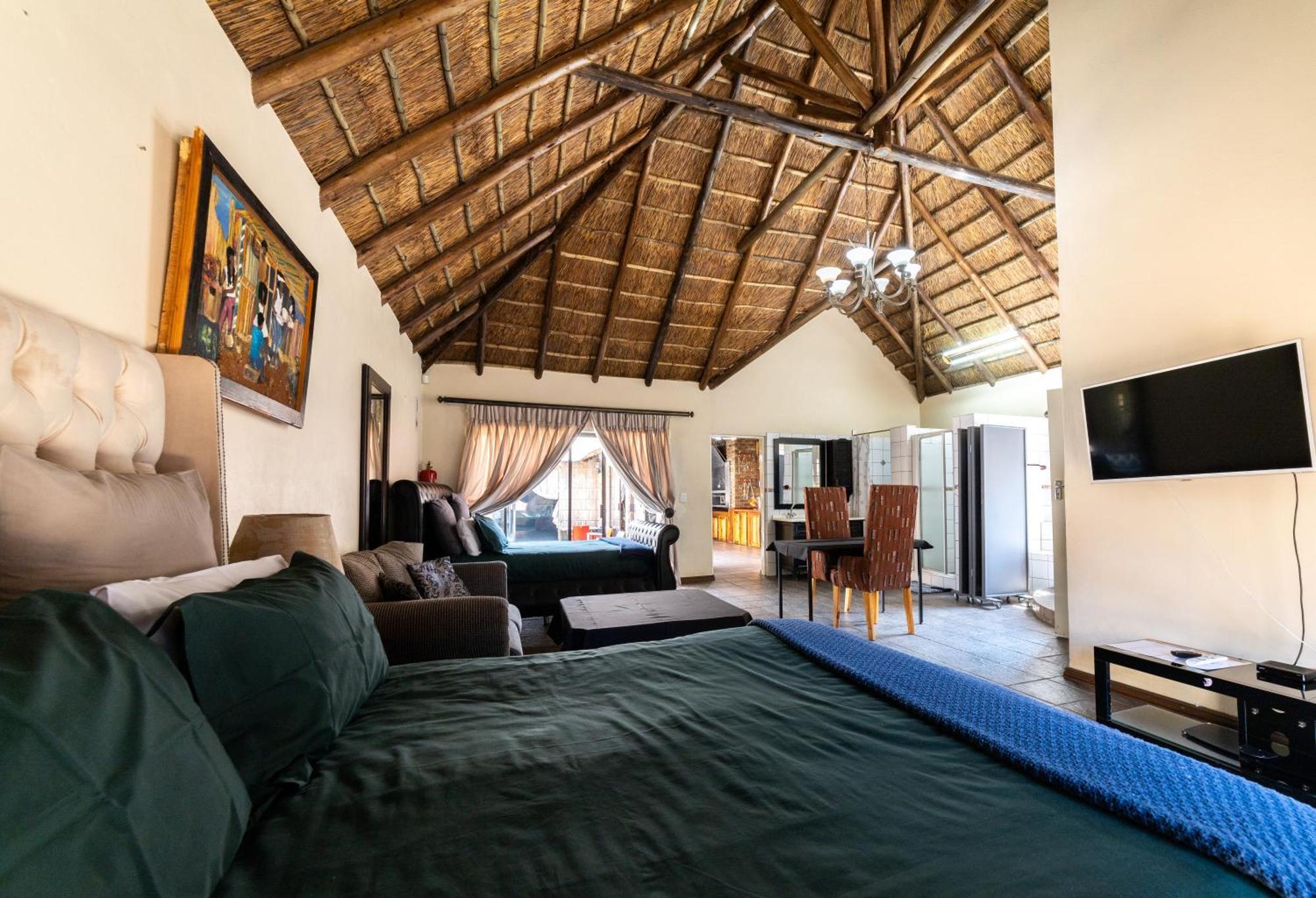 Thatch Haven Guesthouse Centurion Dış mekan fotoğraf