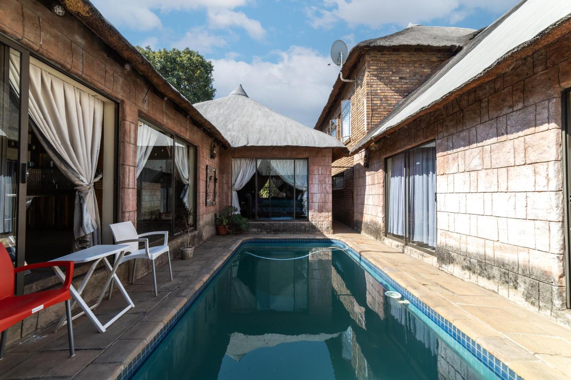 Thatch Haven Guesthouse Centurion Dış mekan fotoğraf